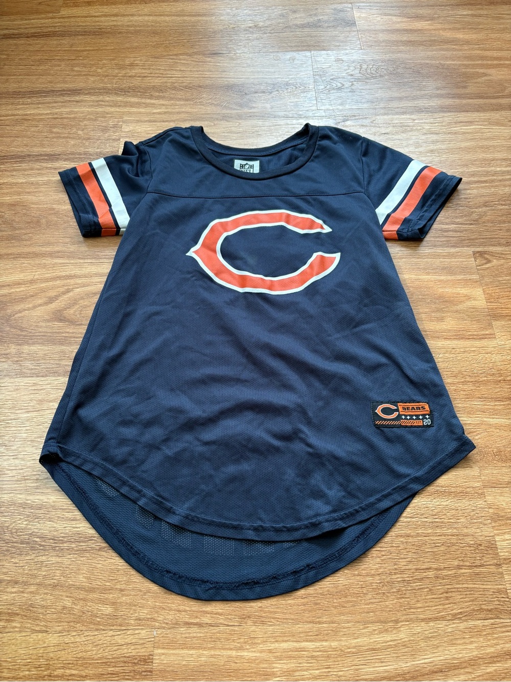 Women’s Navy Chicago Bears Short-Sleeve Tee with Orange Logo